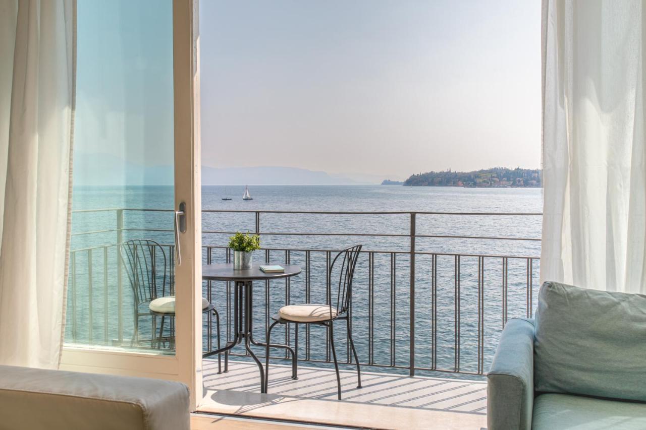 Luxury Lake View Apartments Сало Экстерьер фото